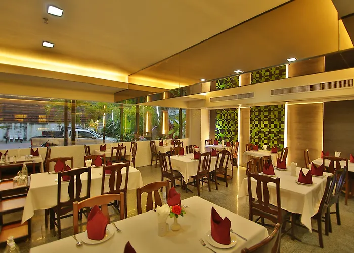 Convenient Park Hotel
