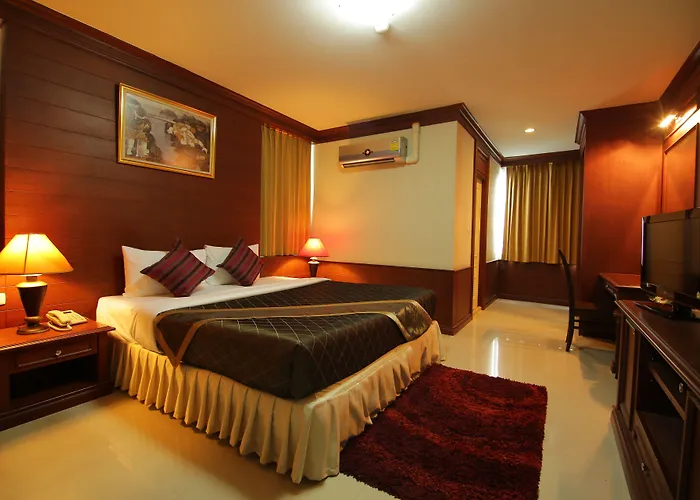 Hotel Convenient Park 4*
